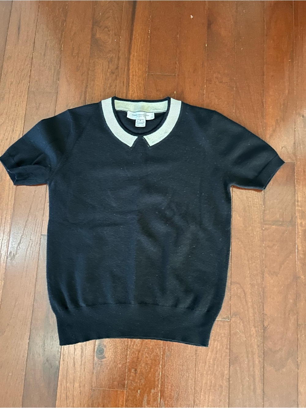 French Connection 100% Wool Mixed-Media
Short Sleeve Collar Sweater, Size M